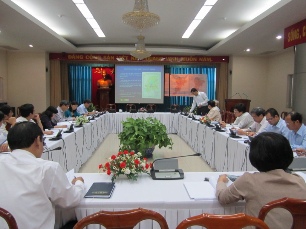 Huyện Thống Nhất báo cáo điều chỉnh quy hoạch tổng thể phát triển kinh tế - xã hội đến năm 202070 [Desktop Resolution].jpg